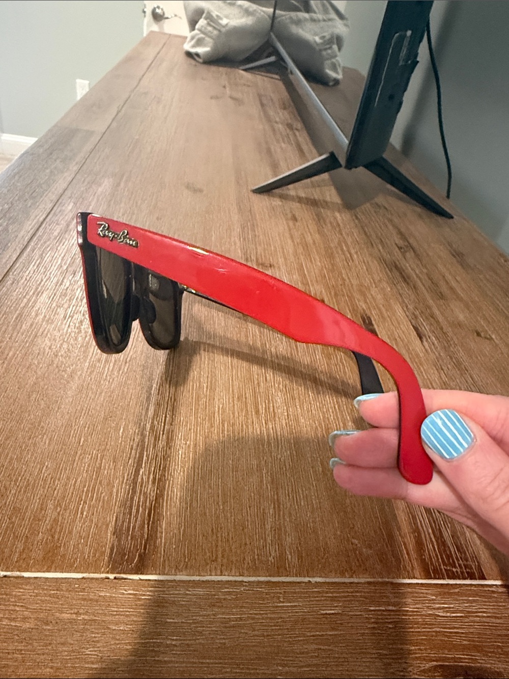 Ray-Ban Red Frame Sunglasses with Dark Lenses - Picture 2 of 5